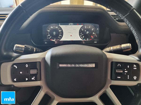 2021 Land Rover Defender 110 P400 SE 3.0PT Carousel 4