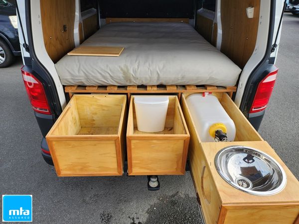 2020 Volkswagen T6 TRANSPORTER SWB 2.0D Carousel 8