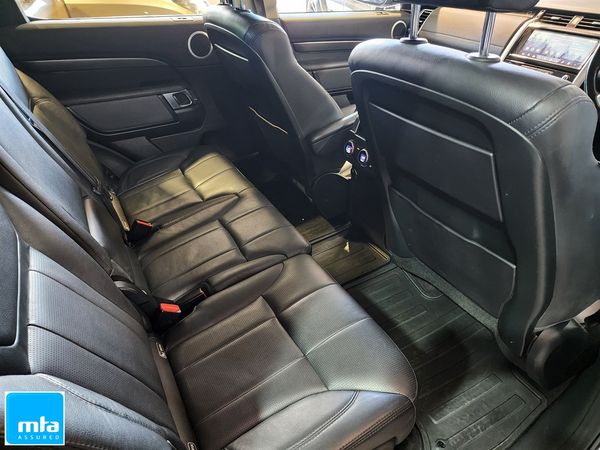 2018 Land Rover Discovery TD6 HSE 3.0DT/4WD Carousel 8