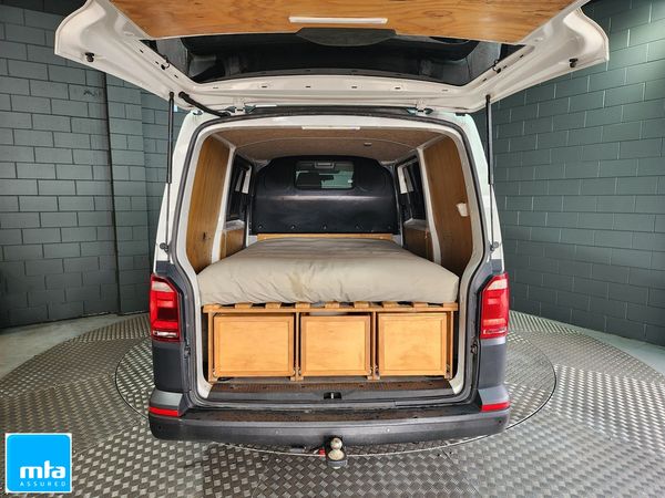 2020 Volkswagen T6 TRANSPORTER SWB 2.0D Carousel 18