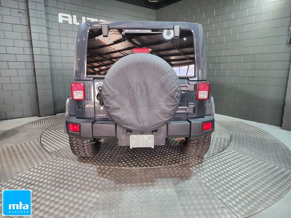 2017 Jeep Wrangler SPORT UNLIMITED 3.6P Carousel 15