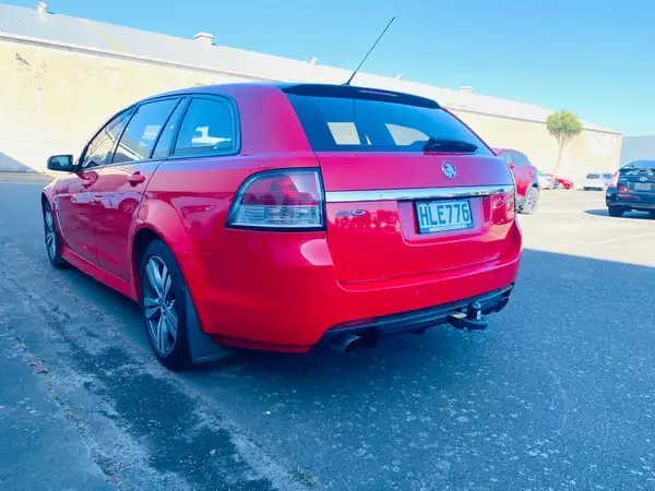 2014 Holden Commodore VF SV6 3.6P/6AT/SV/LEATHER/WGN Carousel 2