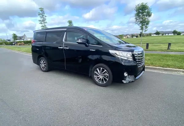 2017 Toyota ALPHARD HYBRID "TOP SPEC" 7 SEATER Carousel 2