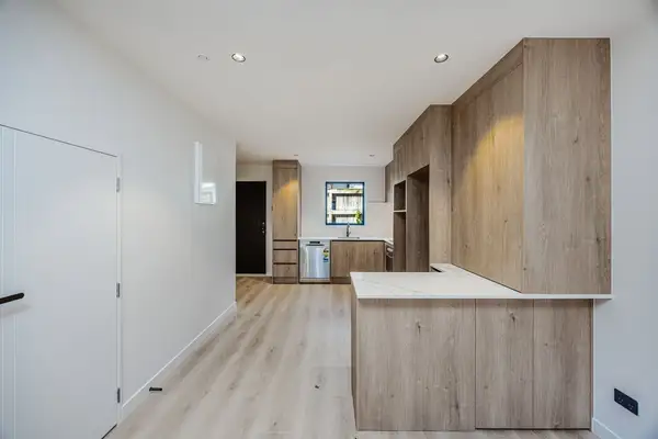 Property Detail