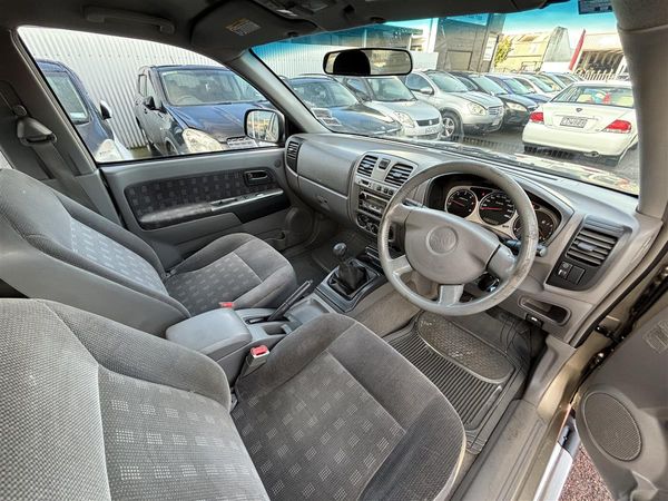 2003 Holden Rodeo LT 4X4 MAN Carousel 7