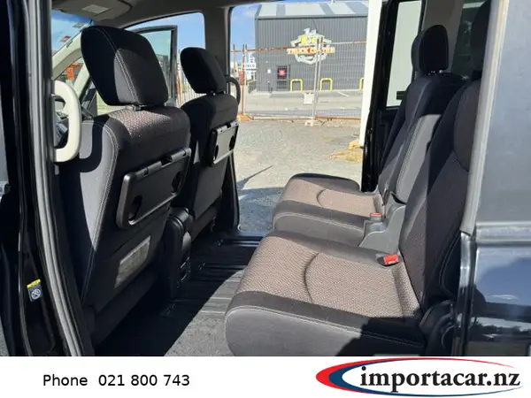 NISSAN Serena 2014 Carousel 3