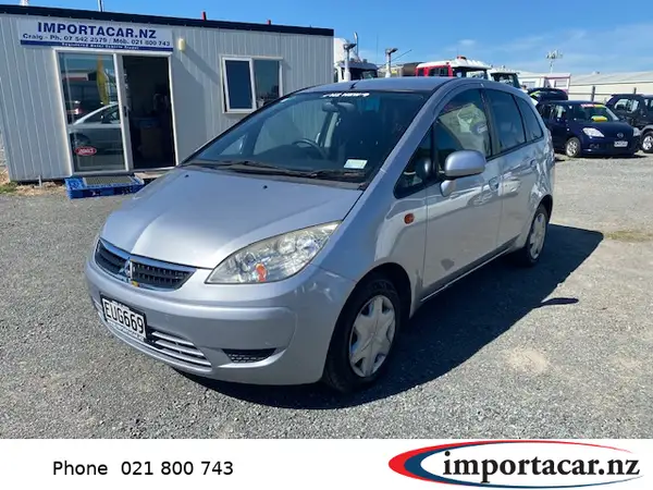 MITSUBISHI Colt Plus 2009 Carousel 6
