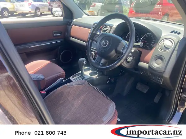 MAZDA Verisa 2008 Carousel 6