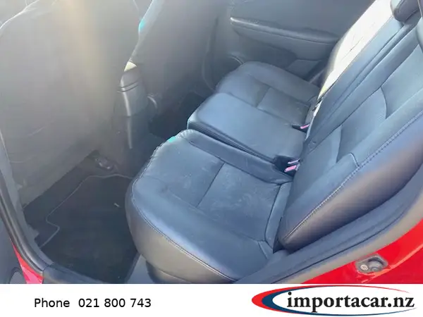  HYUNDAI Accent 2010 Carousel 2