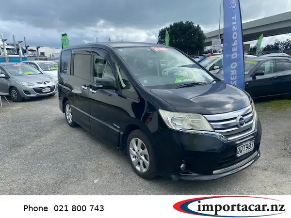 NISSAN Serena Hybrid 2012 Carousel 9