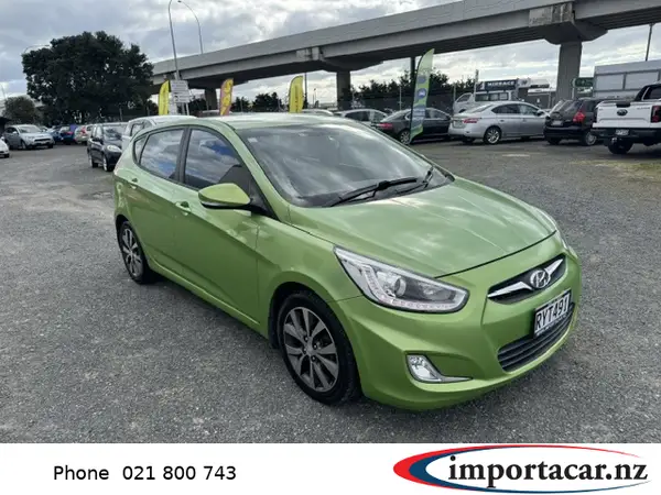 HYUNDAI Accent 2014