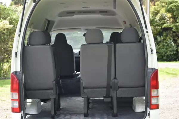 2013 Toyota Hiace Td 12 Seat High Roof People Mover Carousel 2