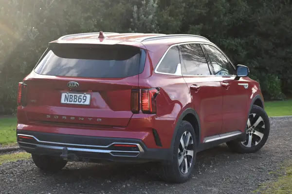 2020 Kia Sorento EX 2.2DT/4WD/8AM Carousel 1