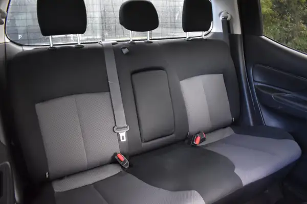 2022 Mitsubishi Triton DC GLX 4WD AUTO Carousel 9