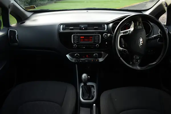 2015 Kia Rio EX Tidy / Low kms / Great Colour Carousel 8