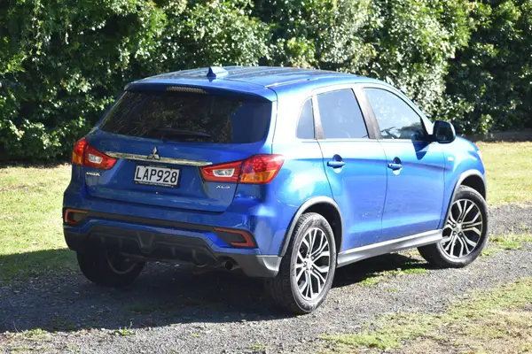 2017 Mitsubishi ASX XLS Carousel 3