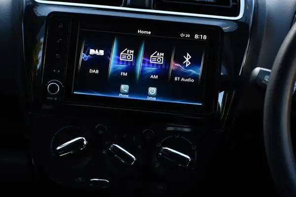 2020 Mitsubishi Mirage XLS Carousel 1