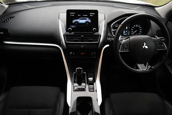 2022 Mitsubishi Eclipse Cross XLS PHEV 4WD Auto Carousel 5