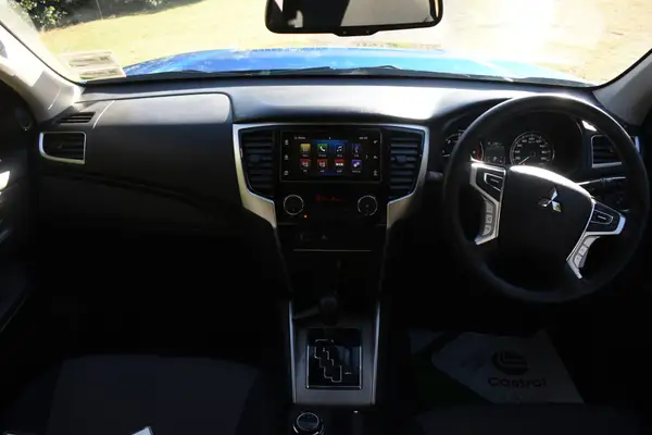 2022 Mitsubishi Triton Dc C Glx 4Wd 6At Carousel 9