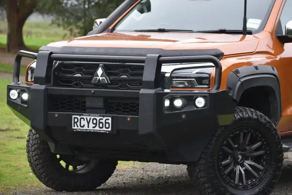 2025 Mitsubishi Triton DC GLX-R 4WD AUTO Carousel 1