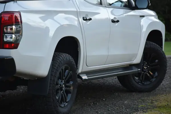 2020 Mitsubishi Triton DC GLSB 4WD 6AT Carousel 9