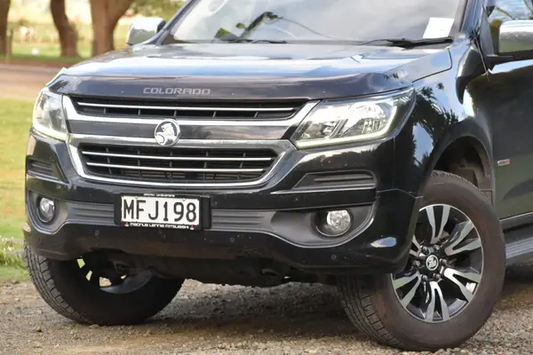 2019 Holden Colorado LTZ DC PU Carousel 9