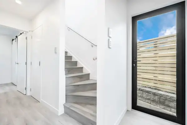 Property Detail