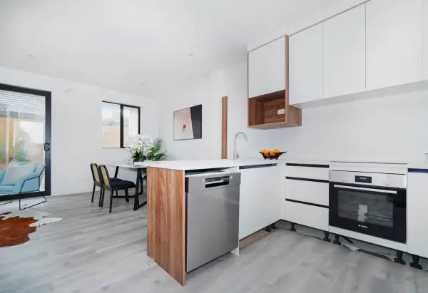 Property Detail