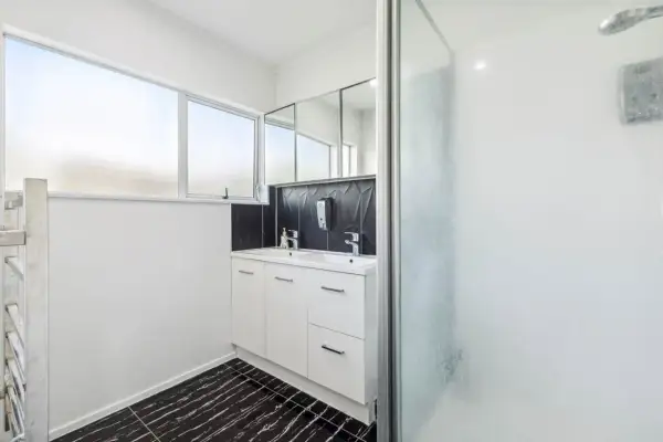 Property Detail