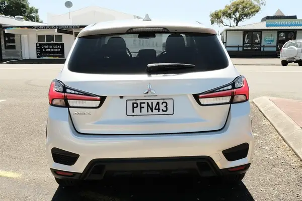 2022 Mitsubishi ASX LS Carousel 4