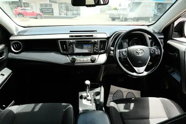 2018 Toyota RAV4 GXL AWD Carousel 8