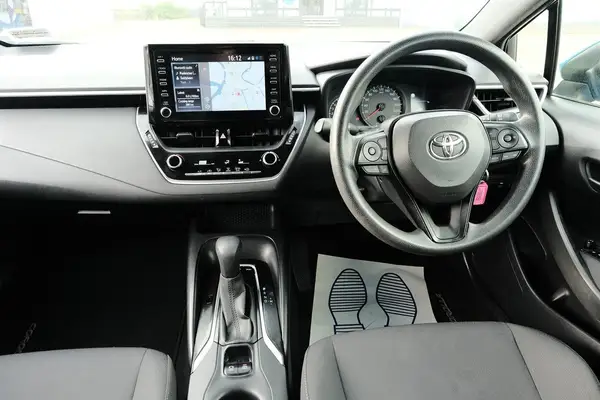 2019 Toyota Corolla GX Carousel 7