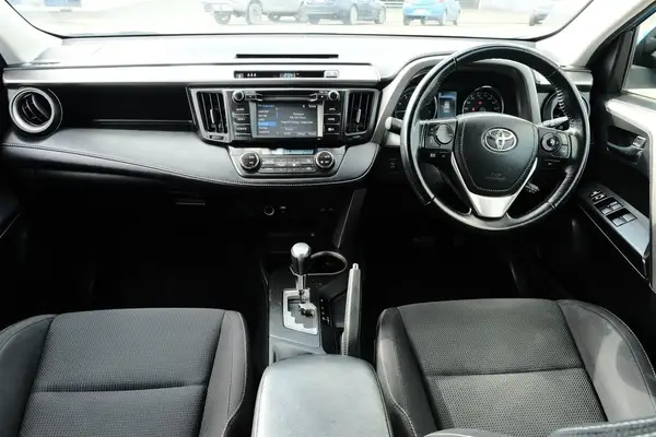2018 Toyota RAV4 GXL AWD Carousel 8