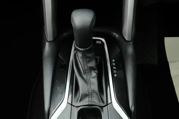 2024 Toyota Corolla Cross GX Hybrid Carousel 8