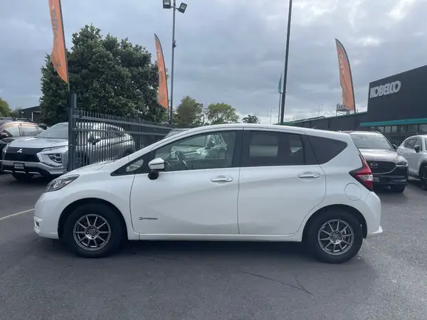 2017 Nissan Note Carousel 7