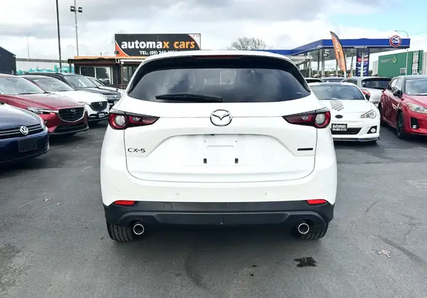 2022 Mazda CX-5 XD BLACK TONE EDTION Carousel 3