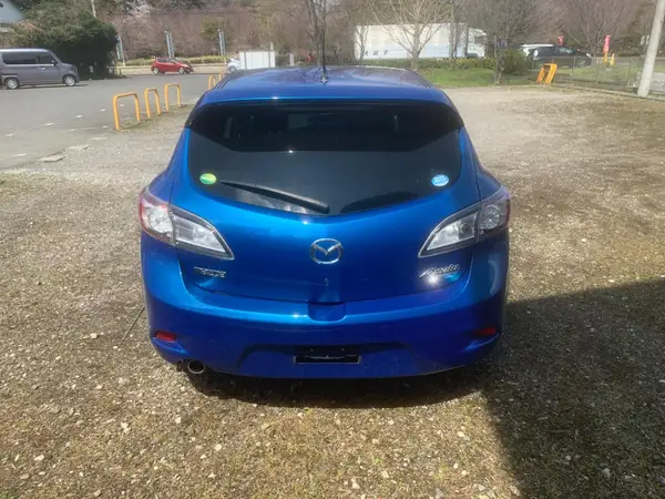 2013 Mazda Axela Carousel 5