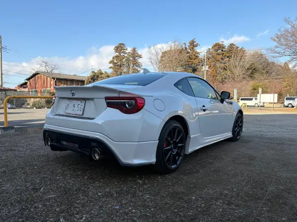 2017 Toyota 86 Carousel 2