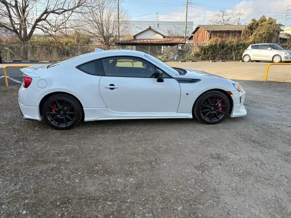 2017 Toyota 86 Carousel 3