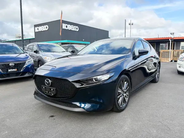 2021 Mazda 3 MAZDA 3 FASTBACK 15S Carousel 2