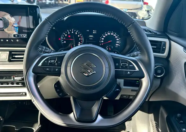 2024 Suzuki Swift HYBRID MZ Carousel 6