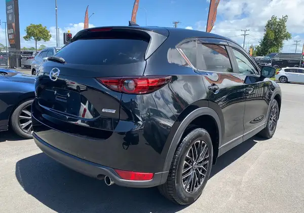 2017 Mazda CX-5 Carousel 4