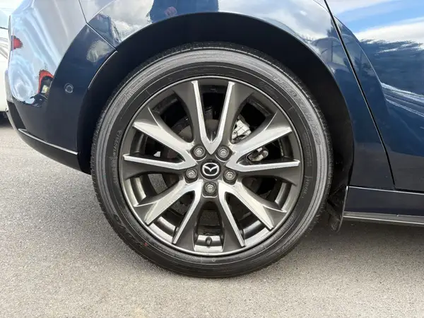 2021 Mazda 3 MAZDA 3 FASTBACK 15S Carousel 6