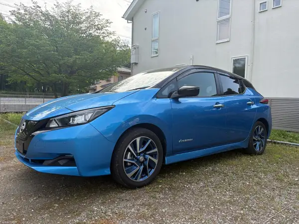 2022 Nissan Leaf Carousel 8