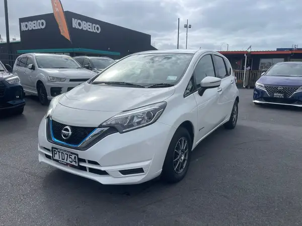 2017 Nissan Note Carousel 8