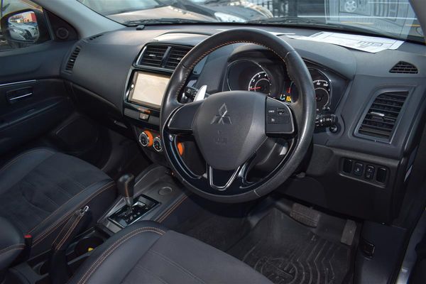 2017 Mitsubishi RVR Active Gear Top Model Carousel 14