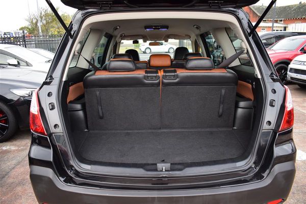 2015 Subaru Exiga CROSSOVER 7 Carousel 18