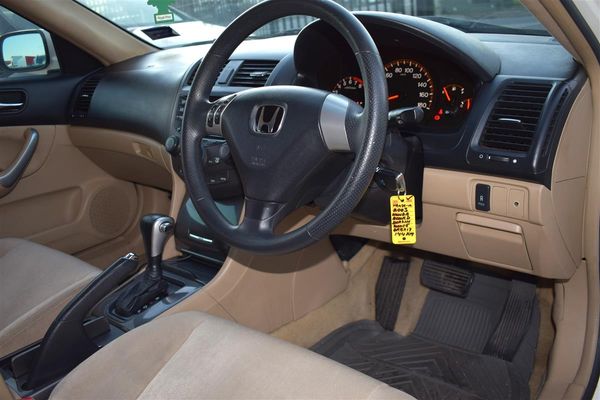 2003 Honda Accord 2.4L Wagon*Reverse Camera Carousel 11