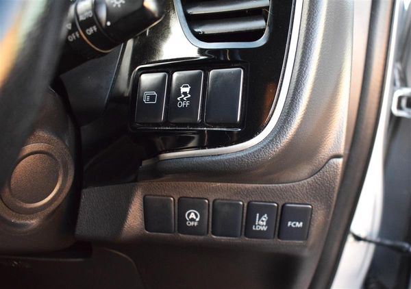 2013 Mitsubishi Outlander 24G*4WD*7 Seater Carousel 10