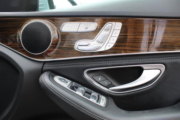 2015 Mercedes-Benz C 200 Wagon*1/2 leather seats Carousel 9